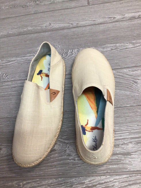 Olukai Flats Size 9-39